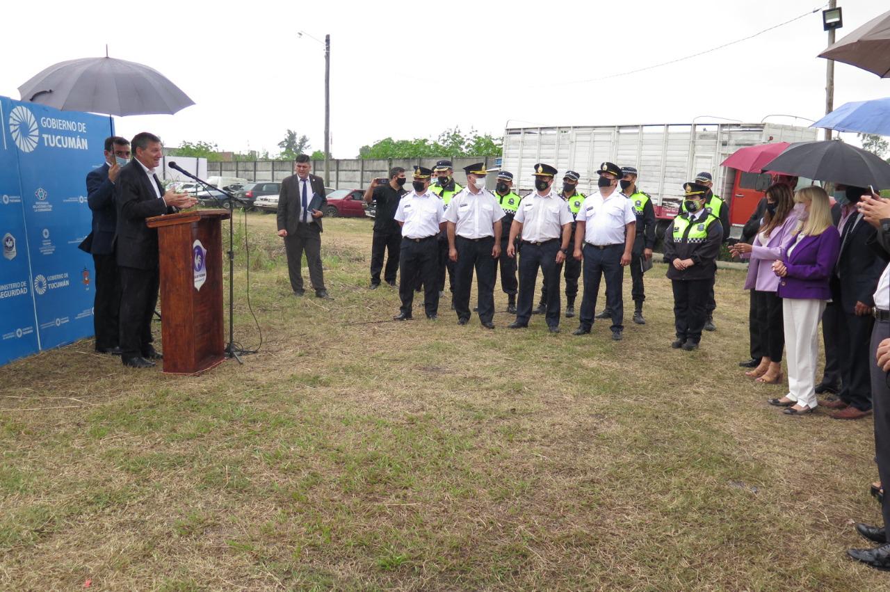 d8346a69-8e8b-4624-b2f4-f2d90b44bf1c