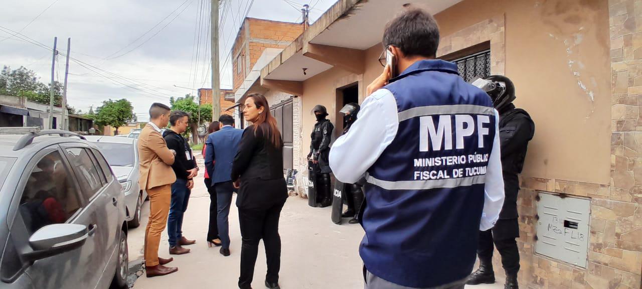 4fc72959-ca57-4909-b6a6-7811029ffec1