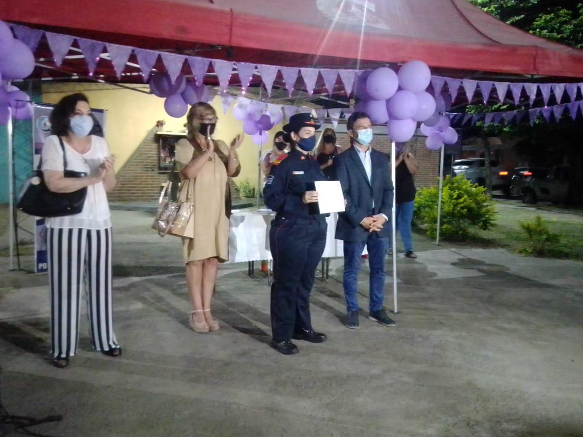 e8f8ab1c-2983-4969-aa87-50d7bd62f384