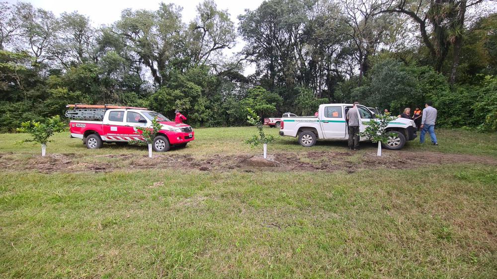 4afb44b2-6a57-4500-b8a2-369ae3a09f25