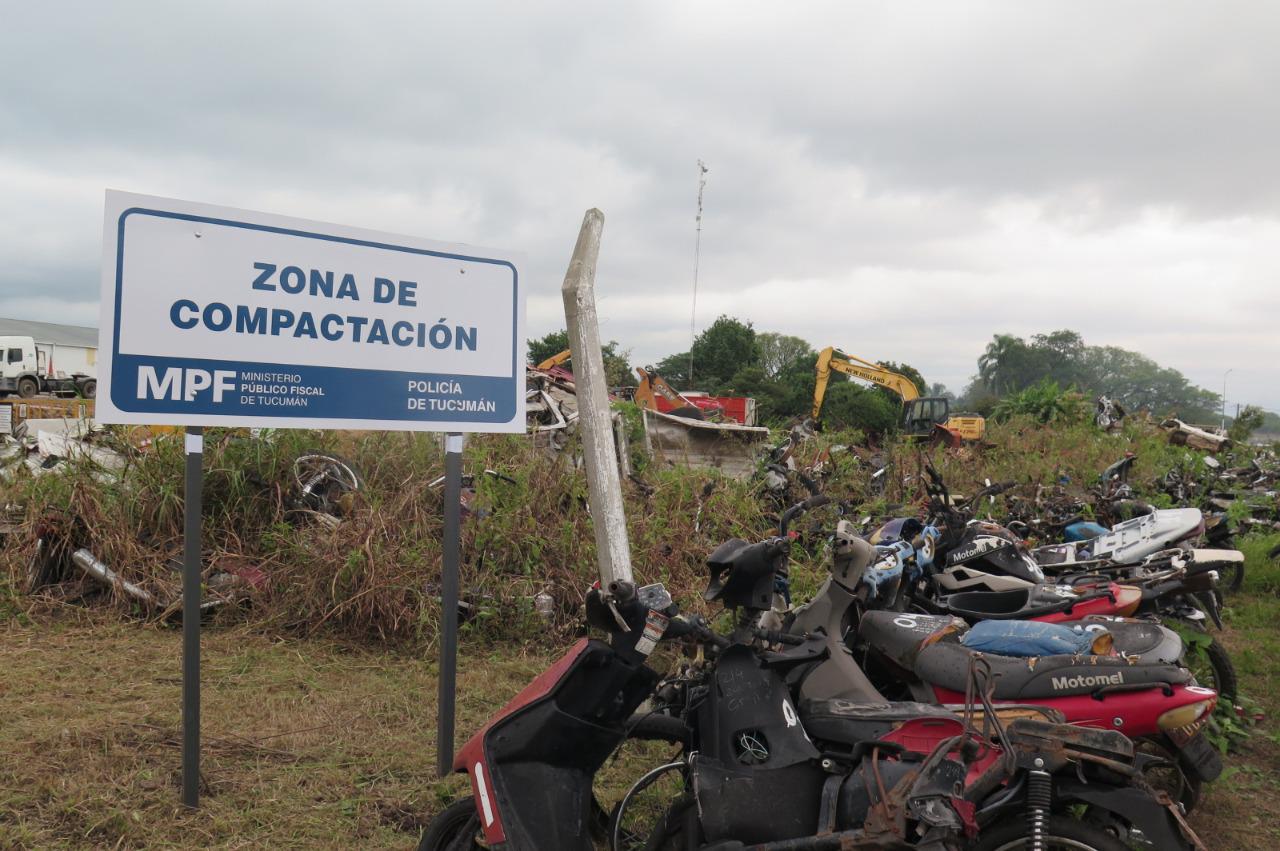 35304841-297c-4bd2-bc7e-e293b315af92