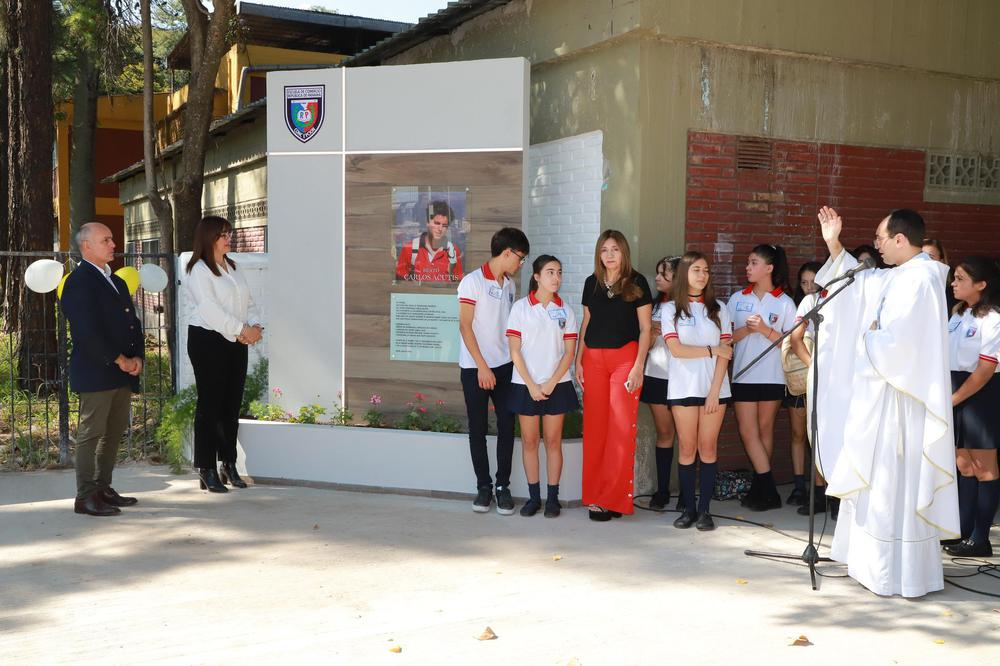 341239817_932459341508682_8634453446529492531_n