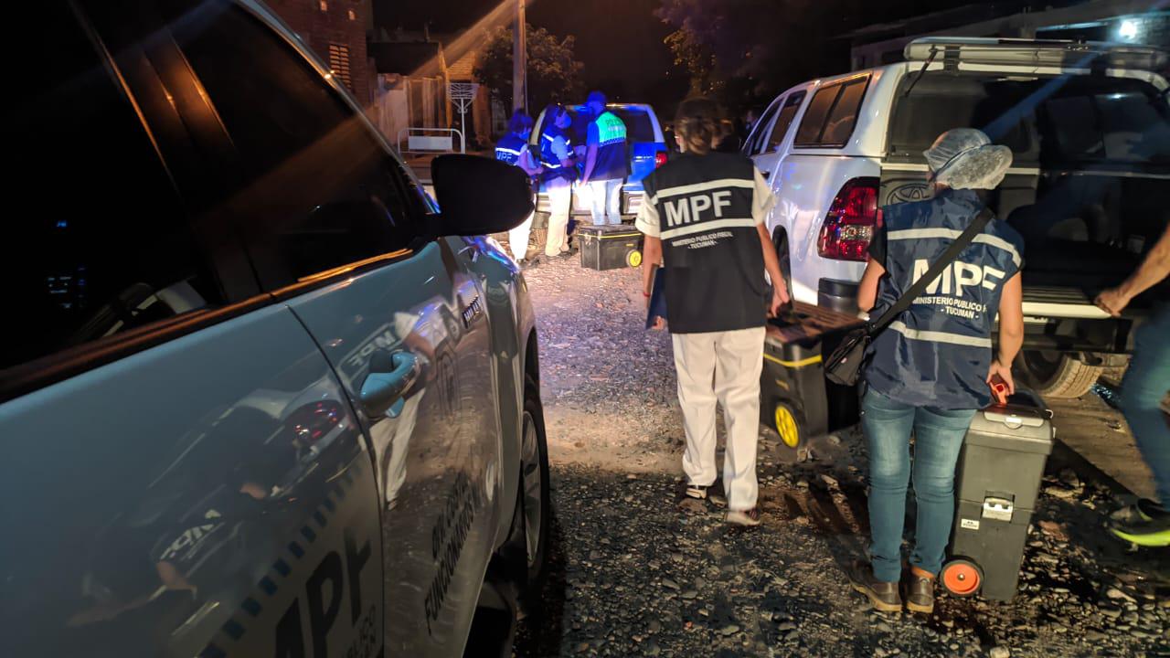 e9b82013-f8fd-475f-947c-6577fd1d8e25