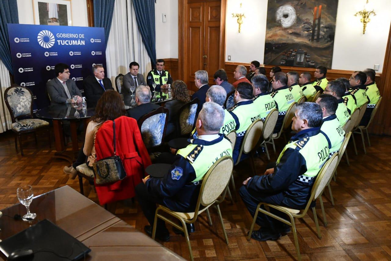 cccc8eeb-a4df-4451-956a-8d9889ecc96e