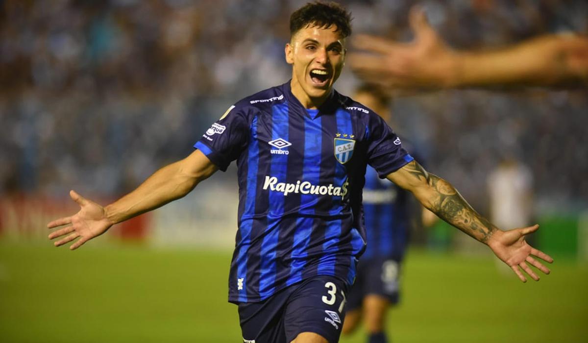 triunfo-parcial-con-golazo-contragolpe-lotti-pone-2-1-para-atletico-tucuman-ante-estudiantes-962839-215353