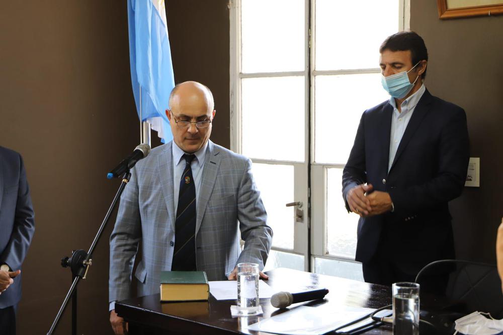 c2def3fd-9c94-4d0a-9a16-beb22e0000ea