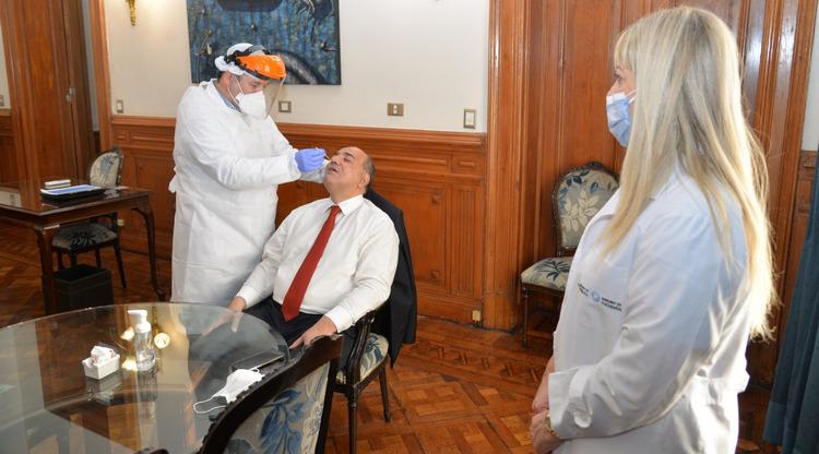 manzur-hisopado-test-rapido