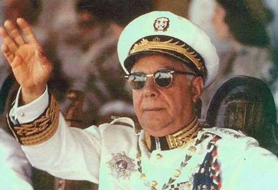 d8a63a15a92d2fb26e96341cc9d30595_XL