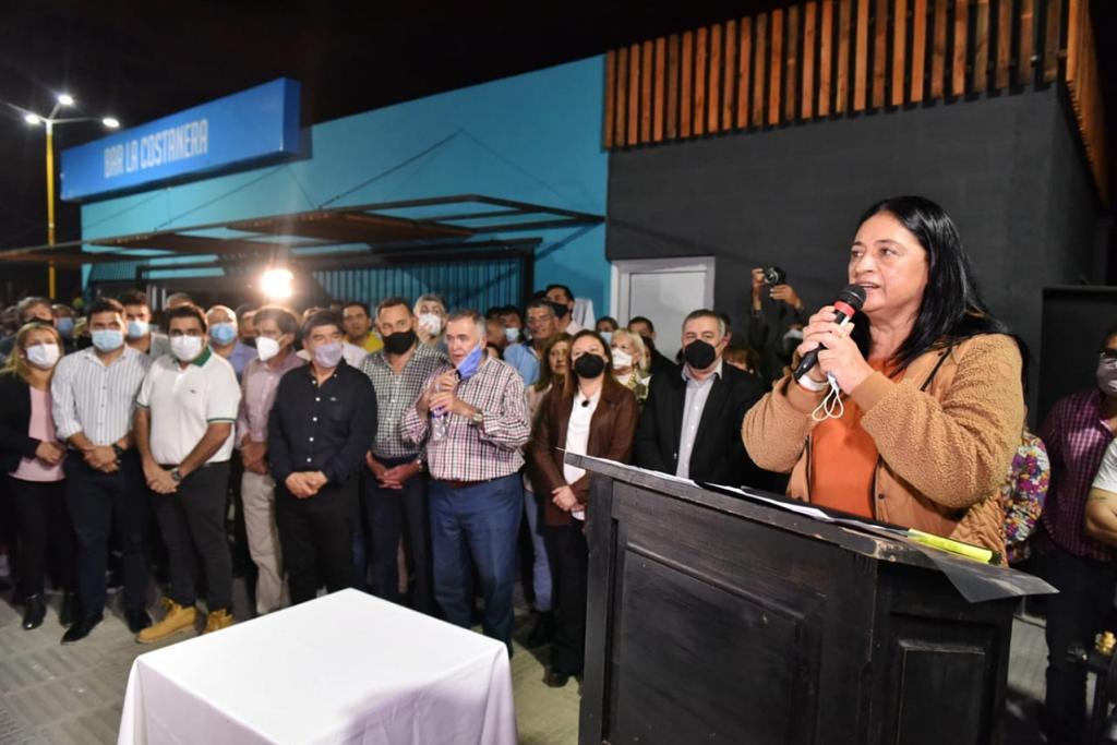 c6a2a9bf-1219-418e-999b-3f00889e0ccd