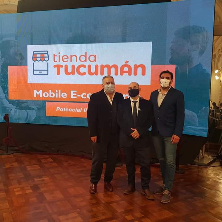 62073067-9b1d-42f7-bfaa-3ee85e42cea9