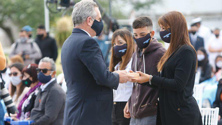 3BWAYIULKRCFJHKUXOB4AEW3XM