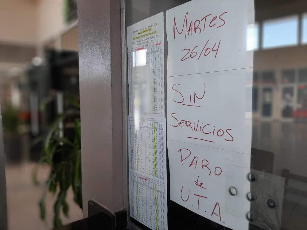 b3e2fd16-df27-4a04-9065-1245d695b72e