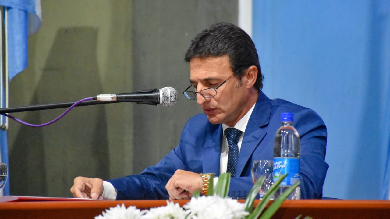 5b6d0921-9bdc-4616-94fd-0857f47a9d30