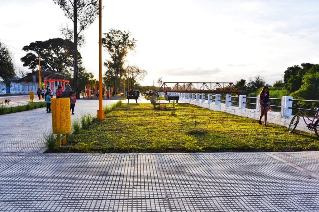 b64d0ff6-7e36-4785-a1e8-a8c9d75766aa