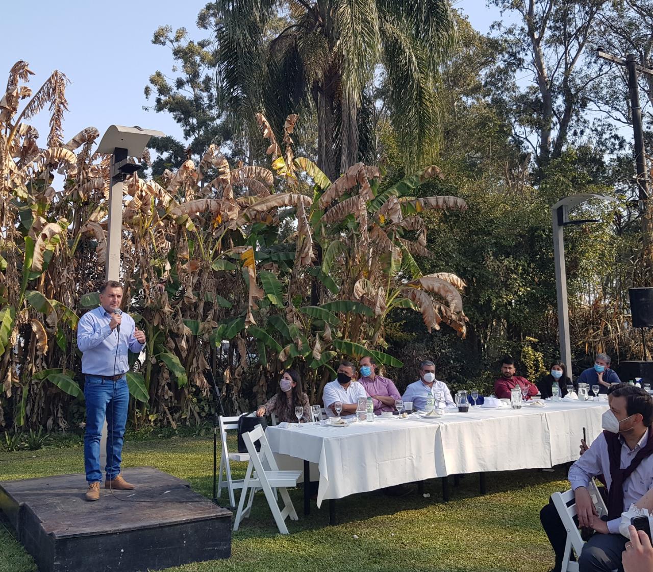 e5a575f8-2eaa-42c7-8835-c854ee9e254d