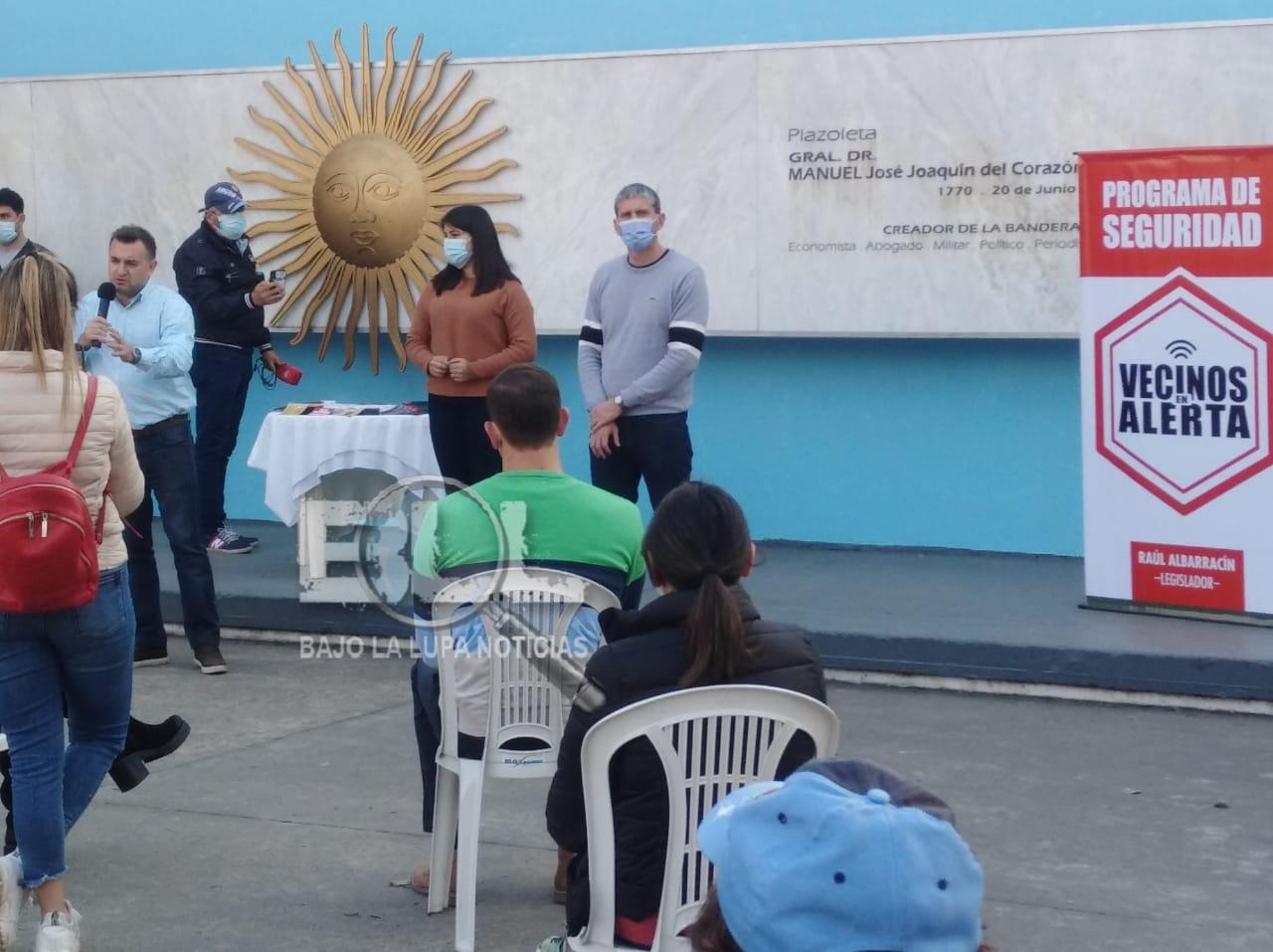 40b42aa6-25de-48dd-888a-70ba53249df3