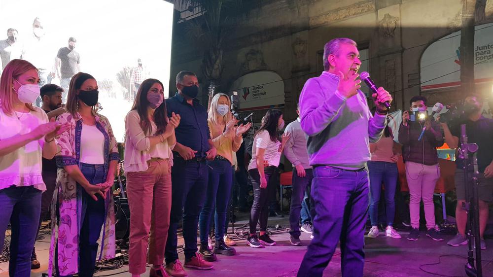 d094700c-4f7d-406e-a96e-7fe0290ab311