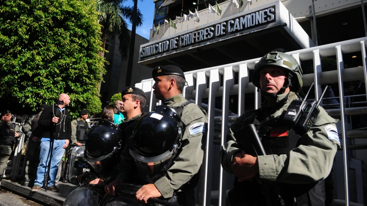 Allanamiento-al-Sindicato-de-Camioneros-8