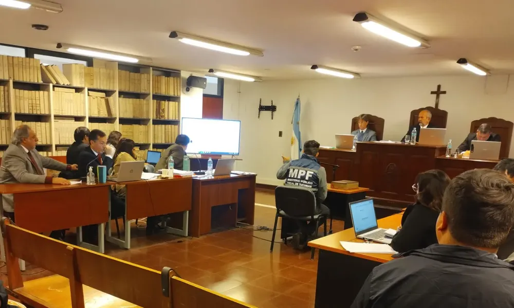 e9c7af7c-5356-4aa6-af94-d94223a5889c