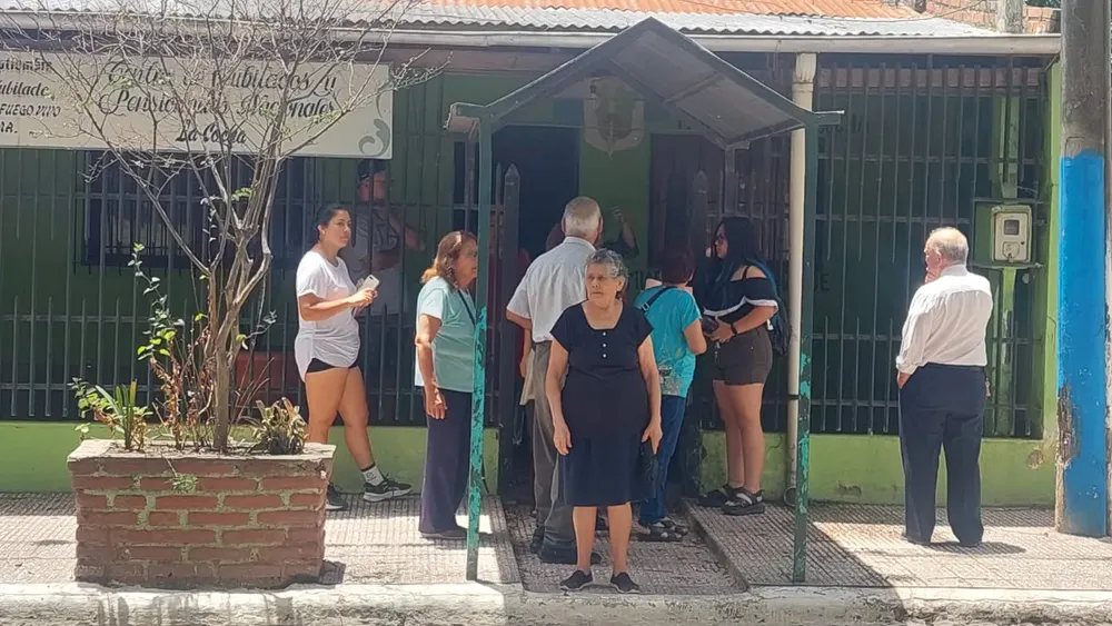 bb08b676-3688-4899-ac88-cd2dfad14b31