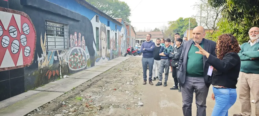 d221e4b8-19fd-4e2c-9183-36e3c819f774