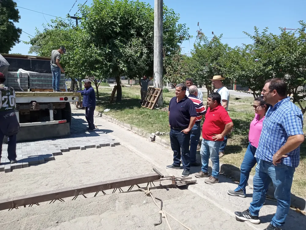 WhatsApp Image 2024-10-30 at 12.44.00 (2)