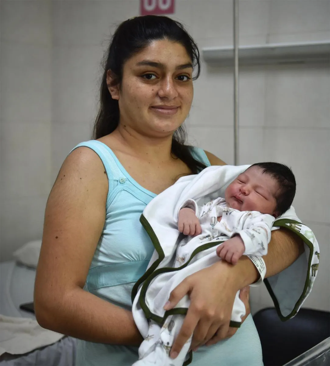 primero-valentin-descansa-brazos-micaela-mama-1065804-124609