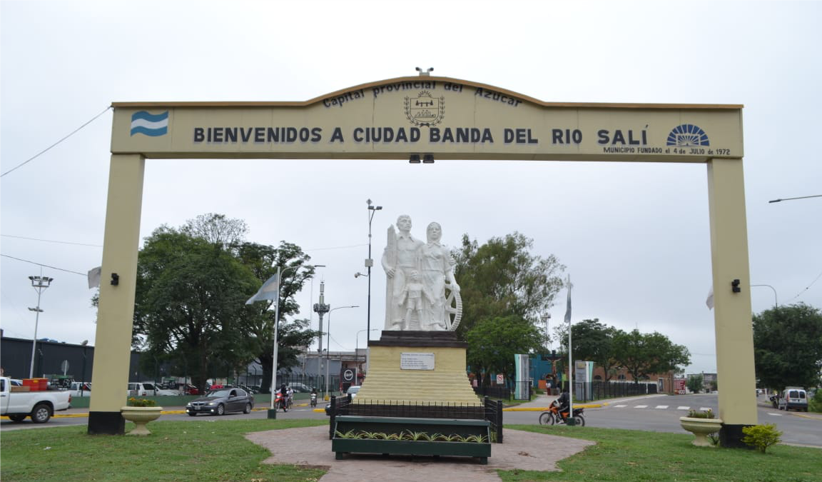 FAMILIA-ZAFRERA-COLOR-BLANCO-BANDA-DEL-RIO-SALI