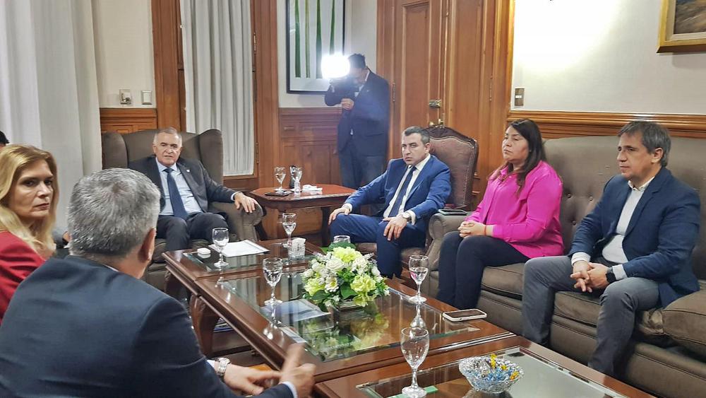 reunion CASA DE GOBIERNO