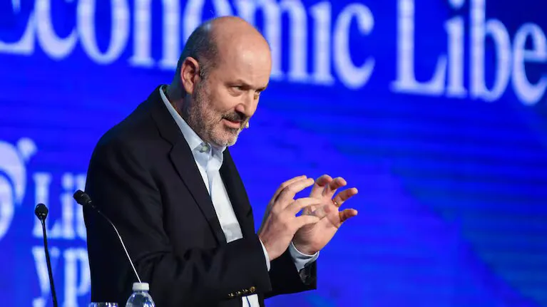 federico-sturzenegger-fue-designado-como-nuevo-ministro-en-el-gabinete-de-milei-WGSHYIJ3ZRFT3HKIP62LGR4734 (1)