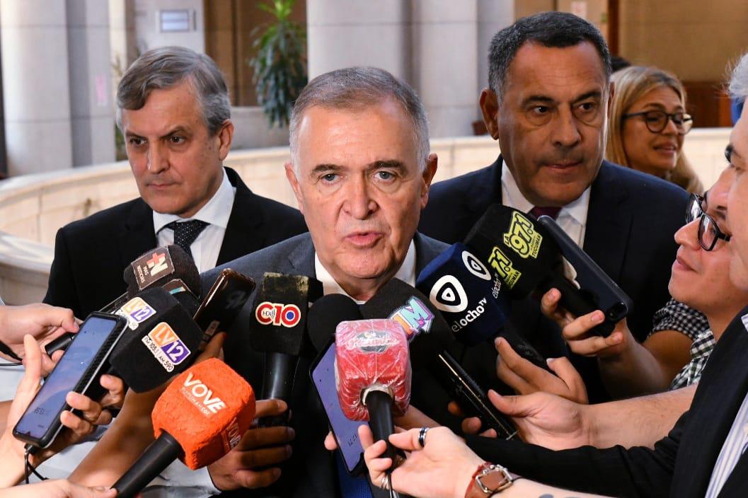 1df7593d-6ae4-46d2-b7c9-7ab6facfa928