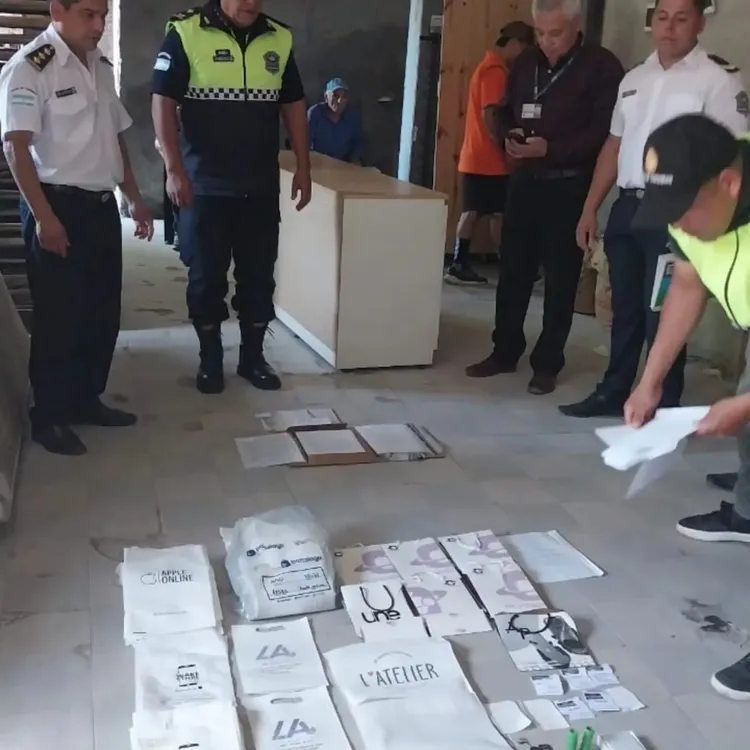 WhatsApp Image 2025-11-25 at 21.25.04