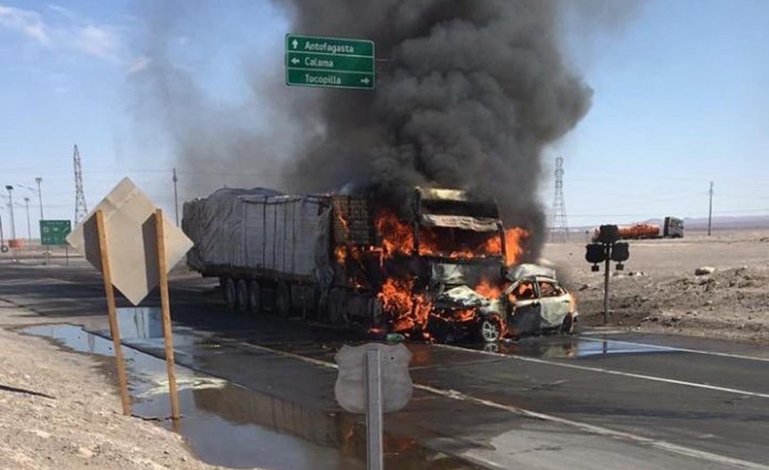 tragedia-cuatro-tucumanos-fallecieron-terrible-accidente-antofagasta-831910-105835