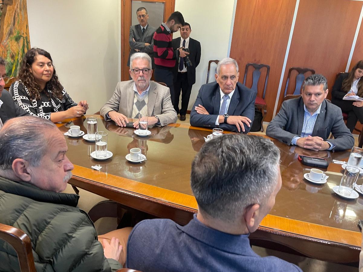 70705a0d-2cb3-439d-91a1-c074a242dbdb