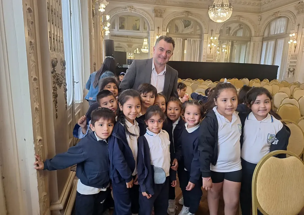 CASA DE GOBIERNO - ESCUELA UF 1