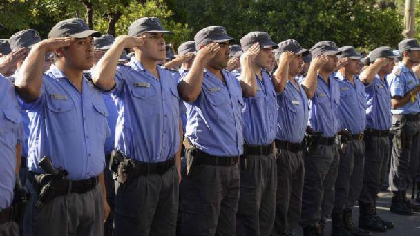 f608x342-85410_115133_15