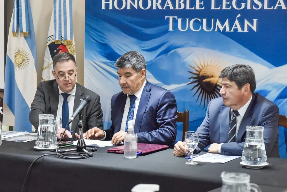 WhatsApp Image 2024-10-14 at 22.20.52 (3)