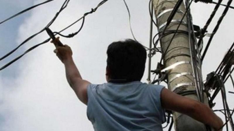 a7d12c0f-b663-437b-889b-ddfe26a40f0c