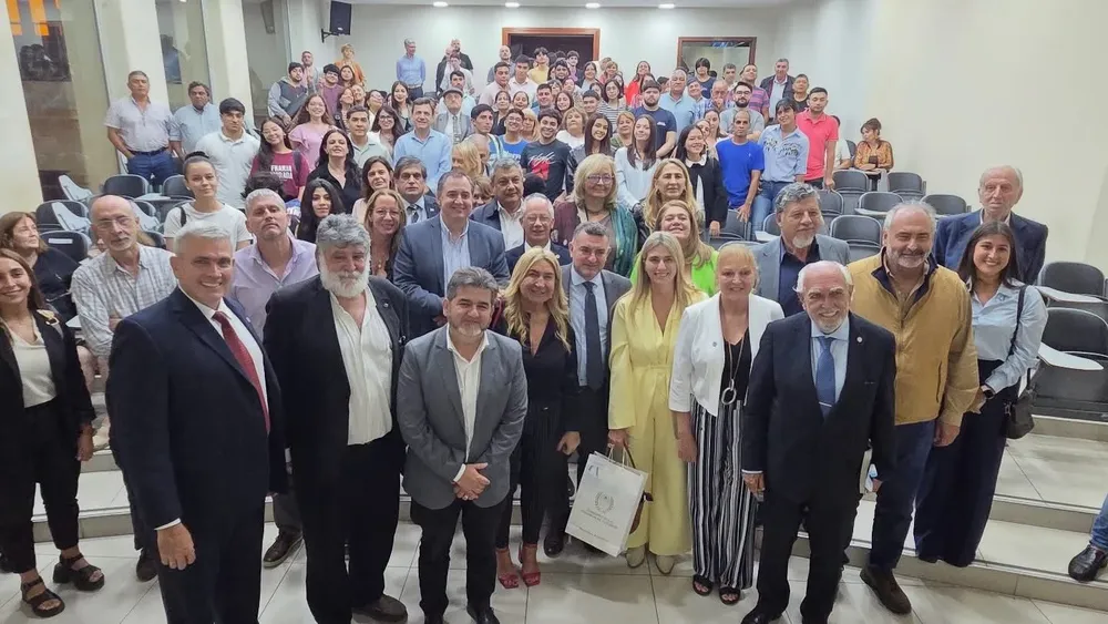 36b43e60-1c84-4741-a0e7-9fd171c5a703