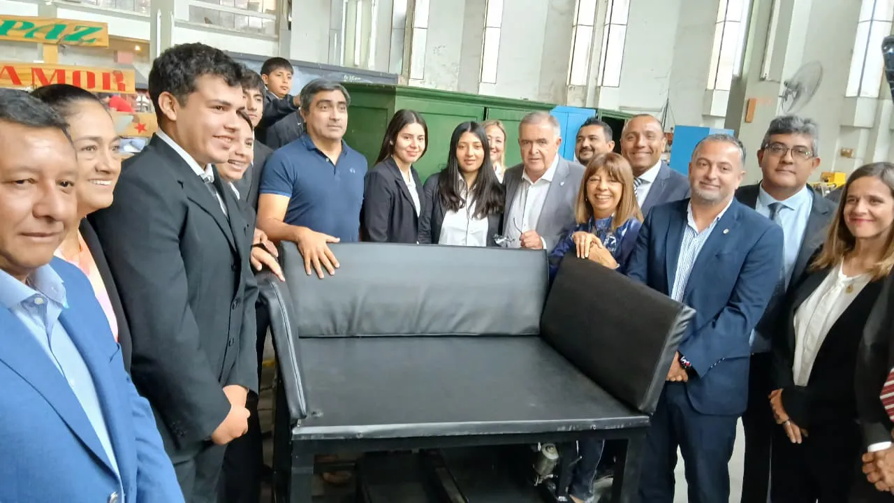 1345d45b-dcd3-4972-bef6-b04d9b5e4134