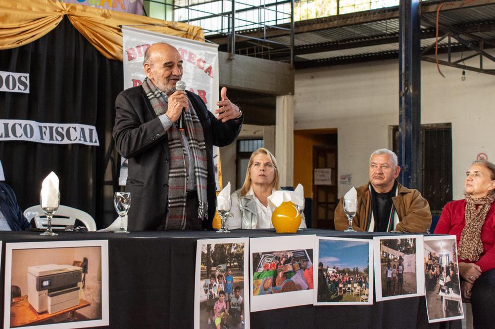 df6e196b-4811-410f-9bb5-965212a08a15