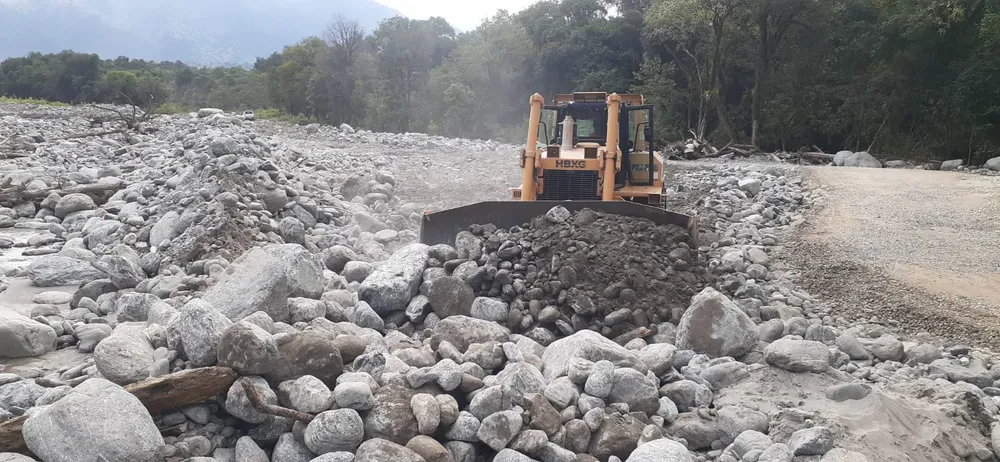 92521817-c872-4613-8969-5d2f78c10f05