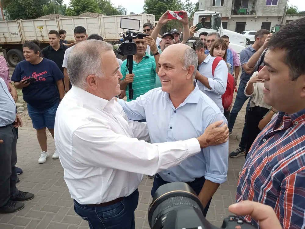 dbeb7bc6-d915-45c1-a77d-b2bd39a09e15