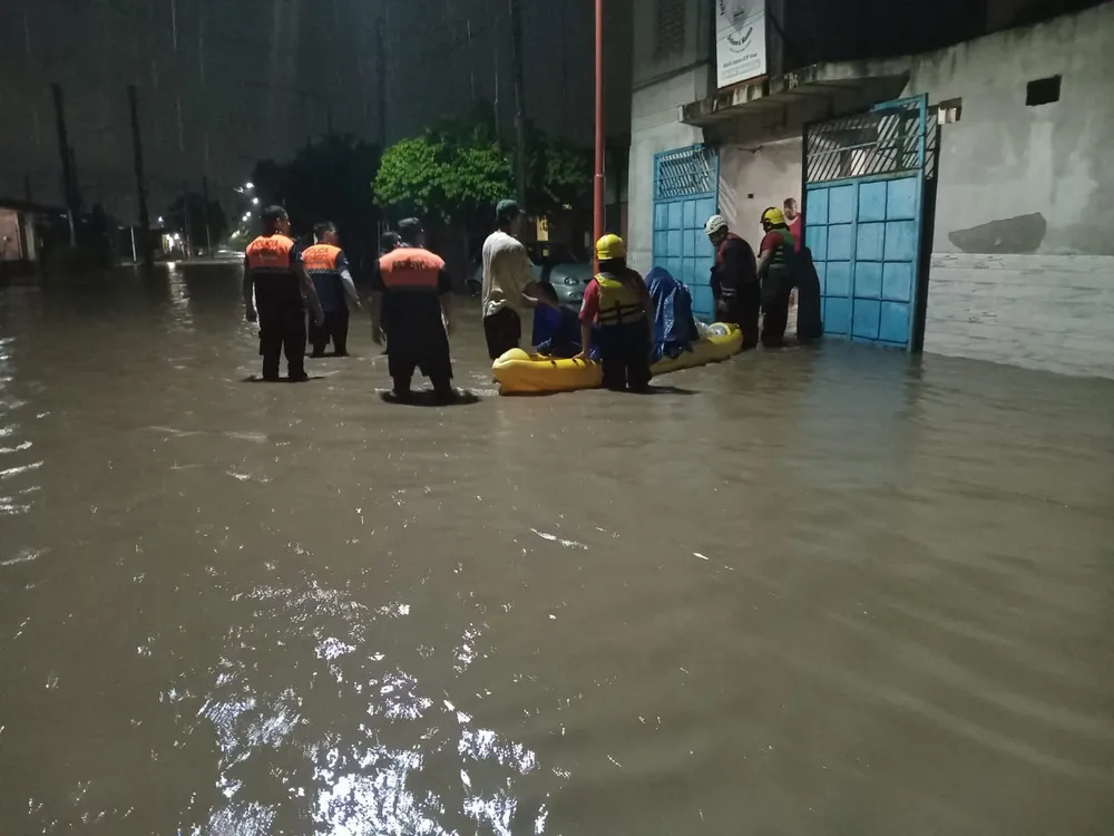 fdd77af8-273e-43a6-be1b-4f0c7219205e