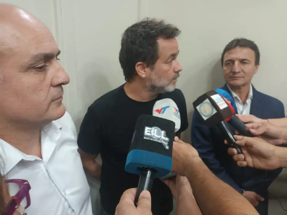 WhatsApp Image 2024-10-24 at 23.38.32