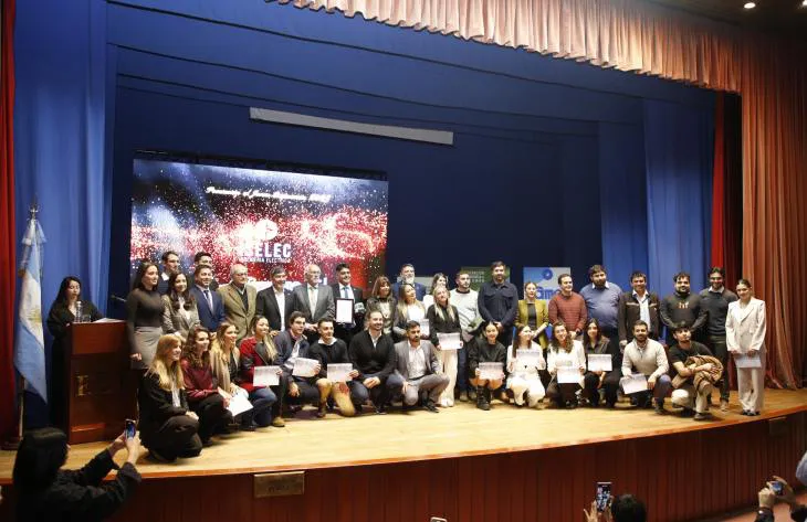 730x473_250722155053_42594