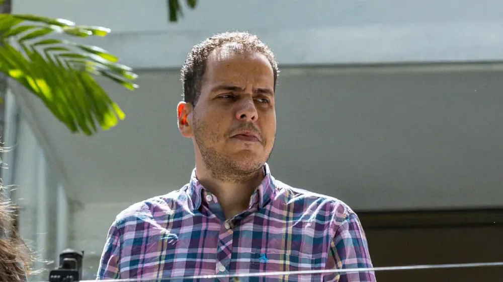 pedro-urruchurtu-salio-de-la-embajada-argentina-en-caracas-tras-mas-de-un-ano-de-asilo-foto-efe-X4FG3ZR4QVDMXBU5MSN2OIITN4