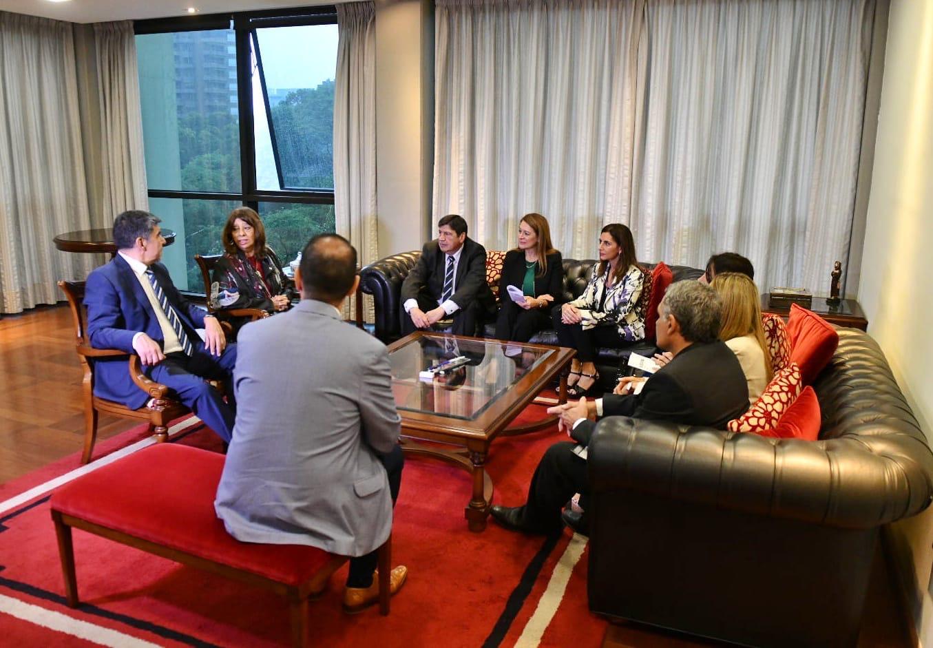 dbe9af6f-bd7c-498d-b967-6db94ddf9a08