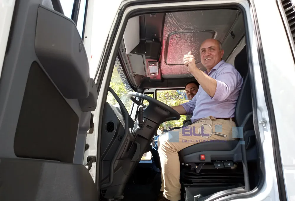 INTENDENTE - COMPRA DE CAMIONES