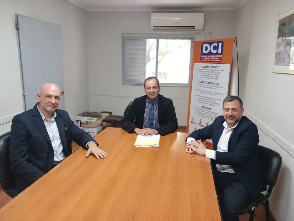 8cabece7-e3ec-4fa5-b177-bf87b5ff3b63